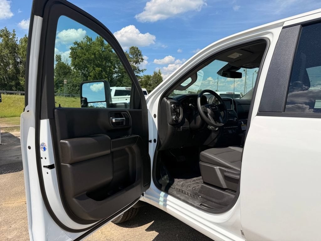 2026 GMC Sierra 2500HD Pro - Photo 12