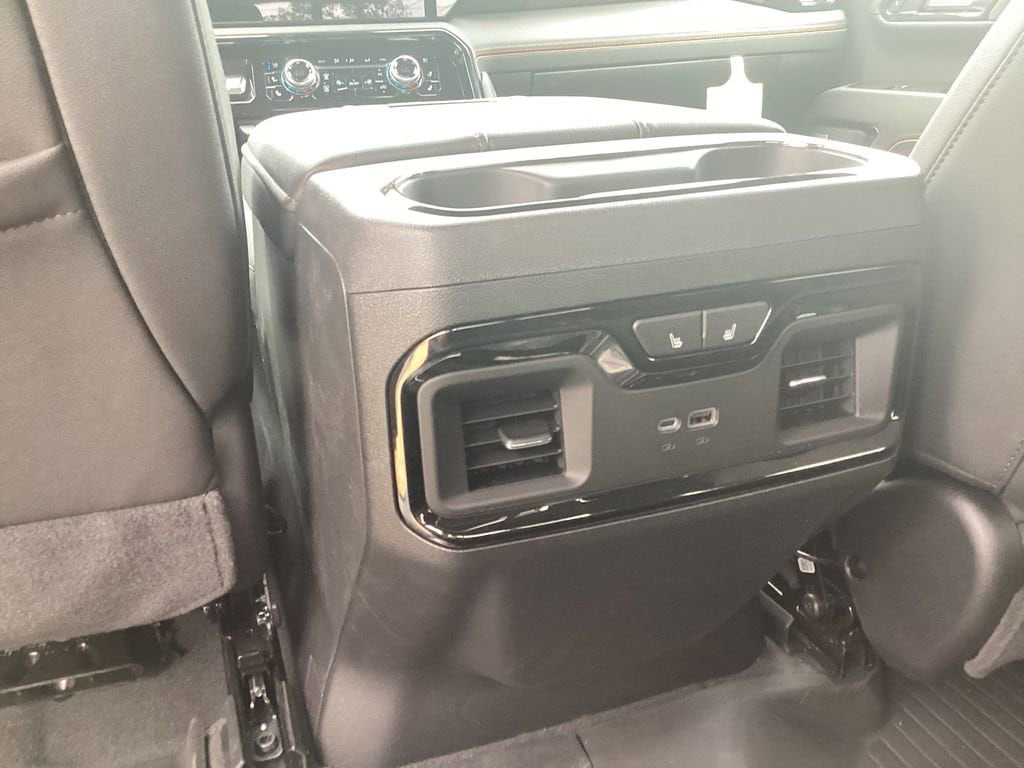 2026 GMC Sierra 2500HD AT4 - Photo 23