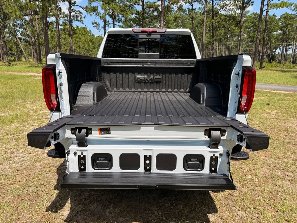 2026 GMC Sierra 1500 Denali - Photo 7