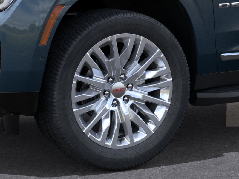 2026 GMC Yukon XL Denali - Photo 9