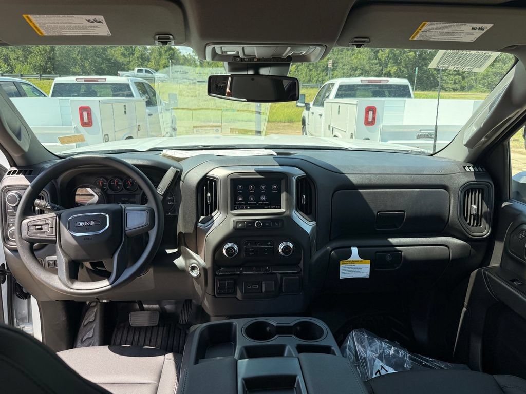2026 GMC Sierra 2500HD Pro - Photo 15