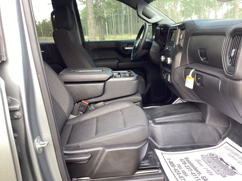 2025 GMC Sierra 1500 Pro - Photo 17
