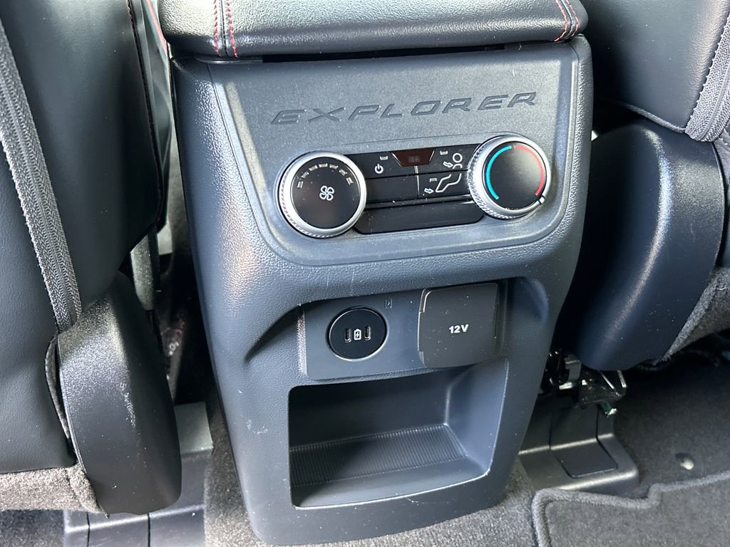 2025 Ford Explorer ST-LINE - Photo 21