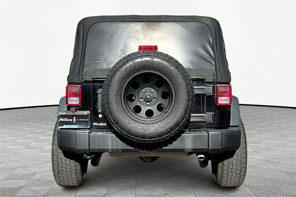 2017 Jeep Wrangler Sport photo 4