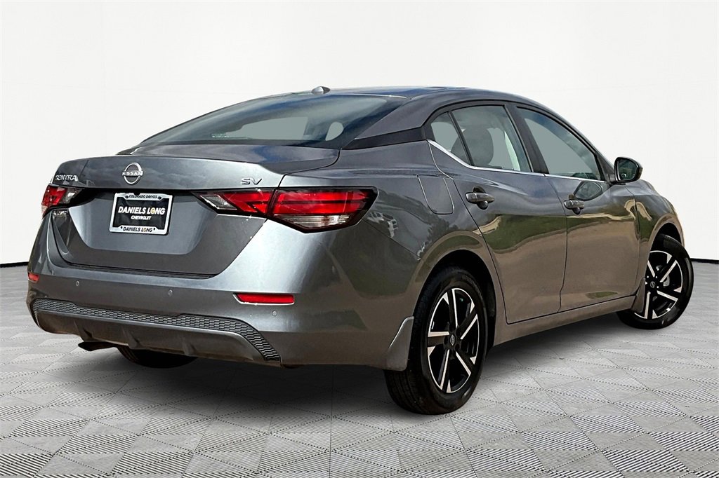 2024 Nissan Sentra SV photo 2