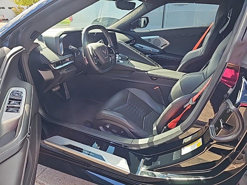 2021 Chevrolet Corvette Stingray 3LT photo 3