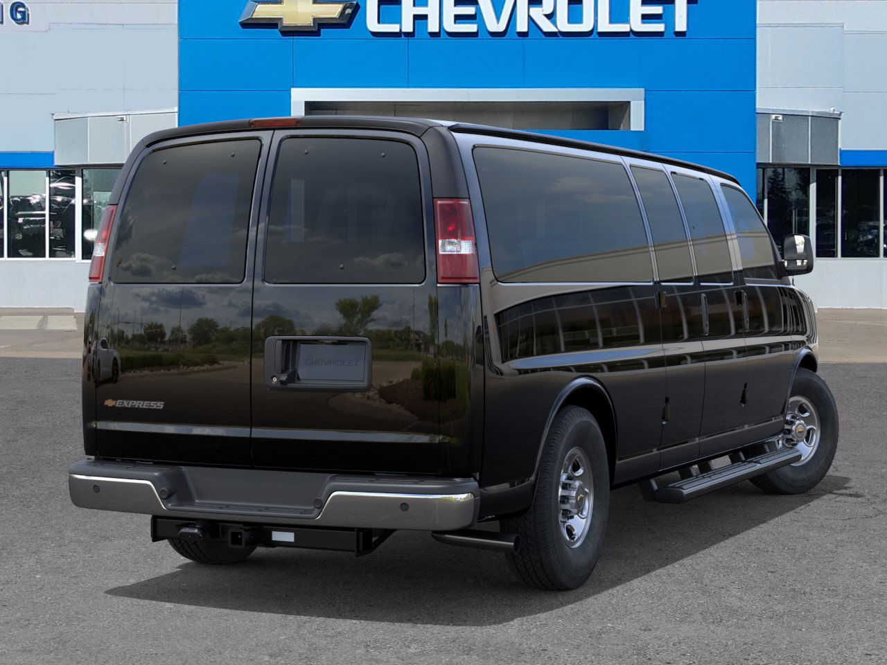 2025 Chevrolet Express Passenger 3500 Van photo 4