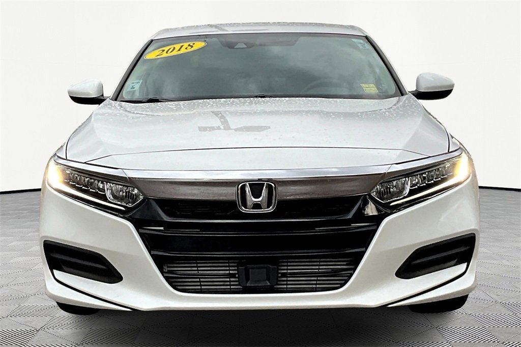 2018 Honda Accord LX photo 2