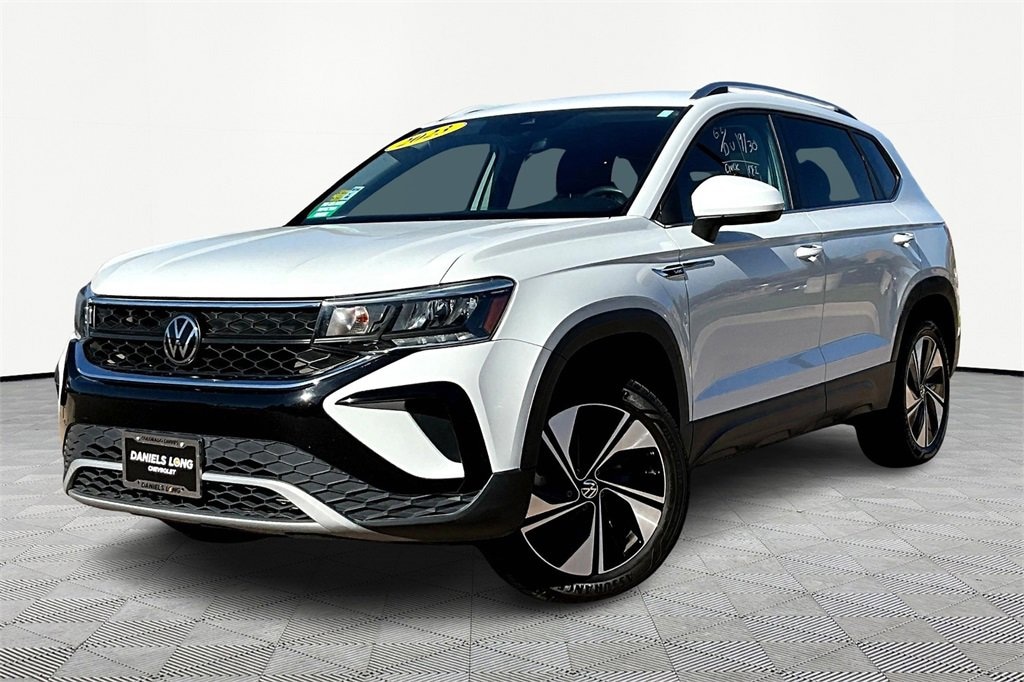 Used 2023 Volkswagen Taos 1.5T SE SUV