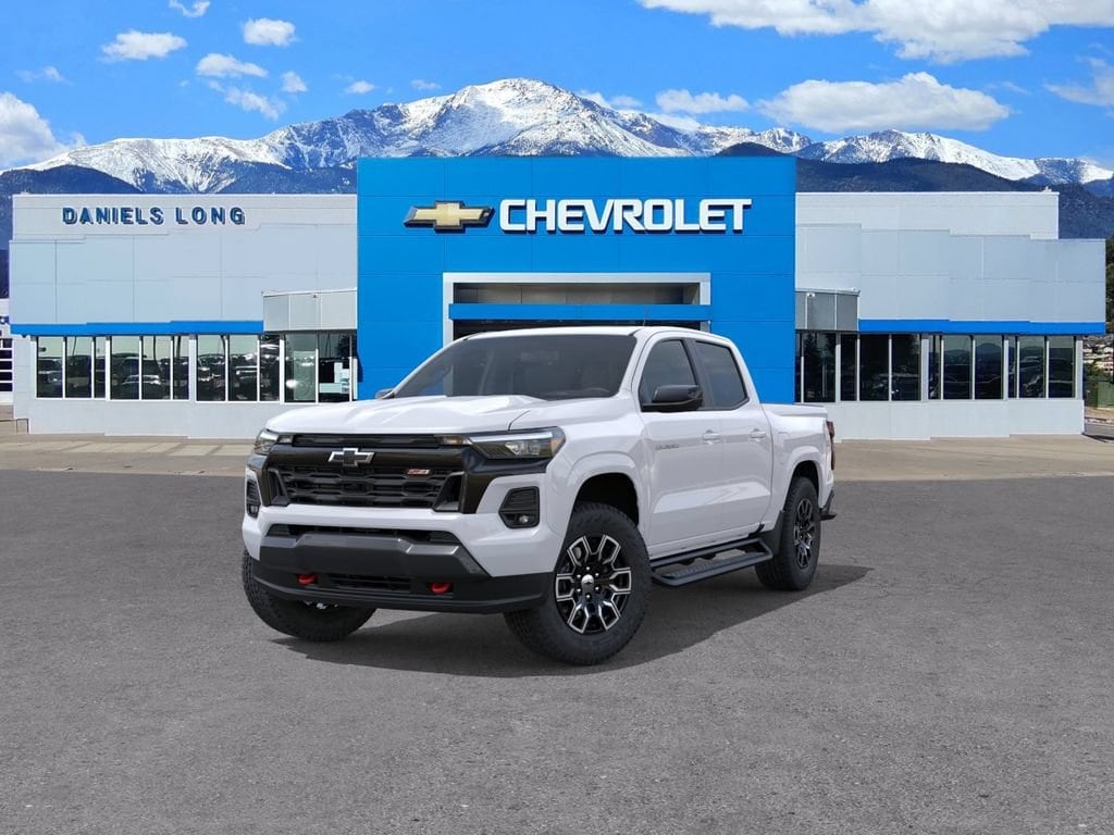 2026 Chevrolet Colorado Z71 - Photo 8
