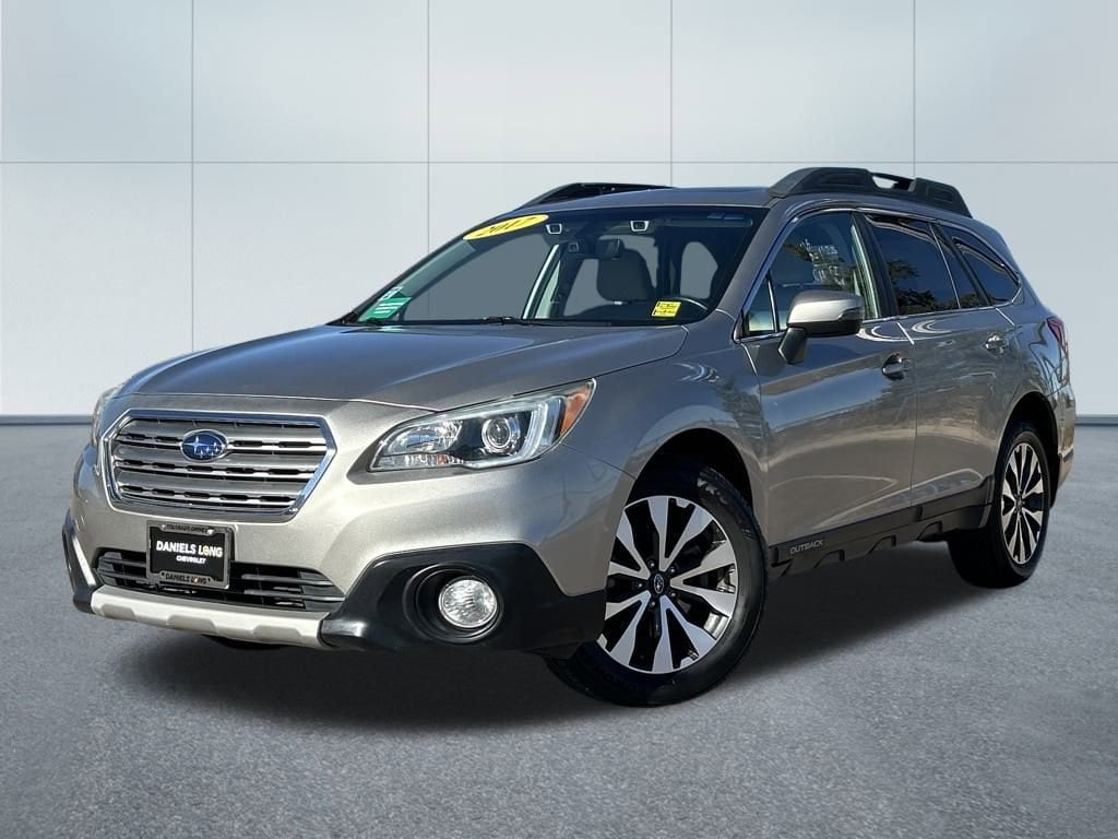 2017 Subaru Outback Limited's photo