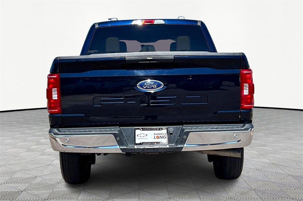 2023 Ford F-150 XLT photo 4