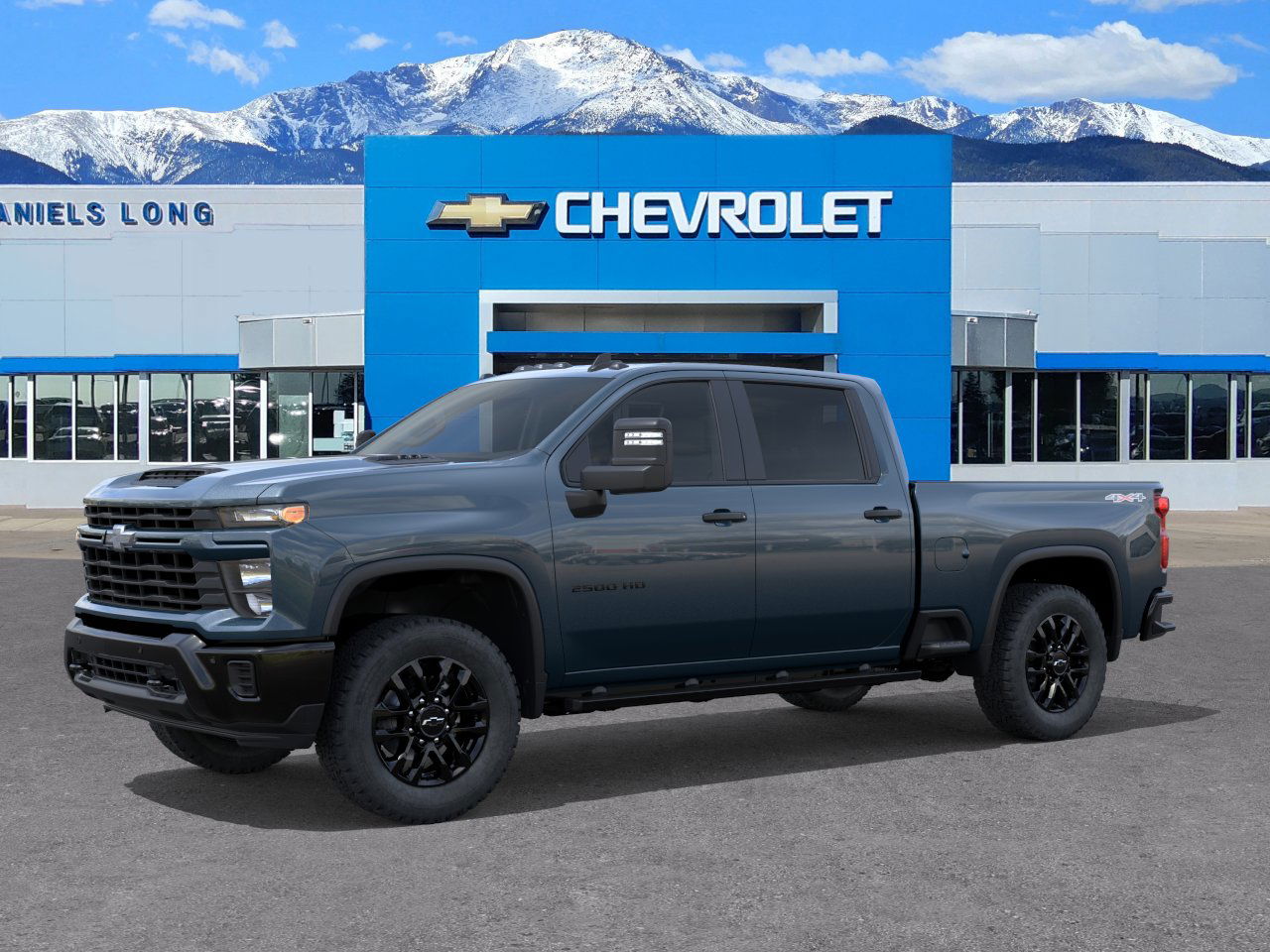 2026 Chevrolet Silverado 2500HD Custom photo 2