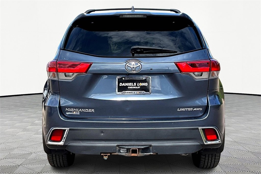 2019 Toyota Highlander Limited photo 4