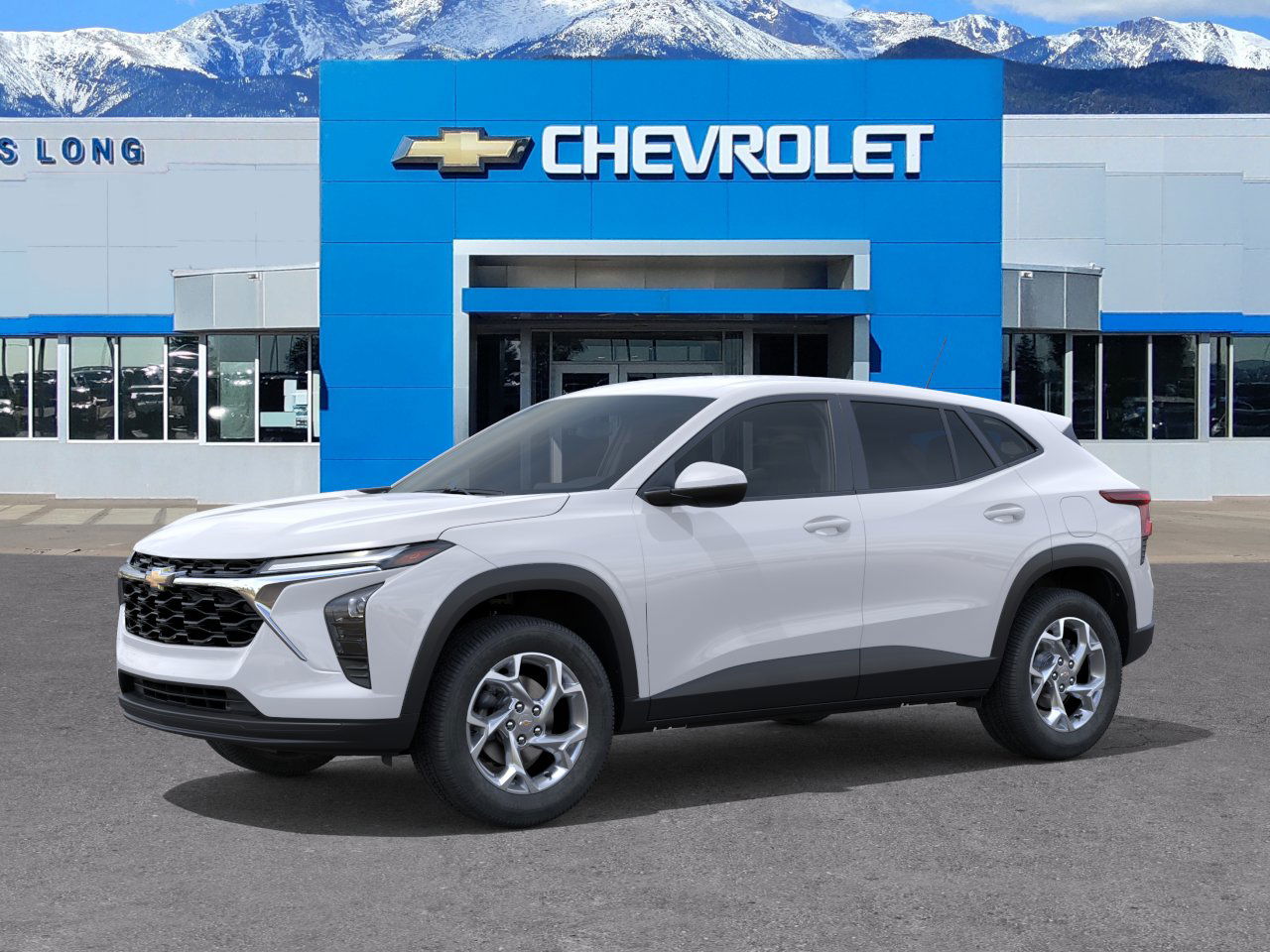 2025 Chevrolet Trax LS photo 2