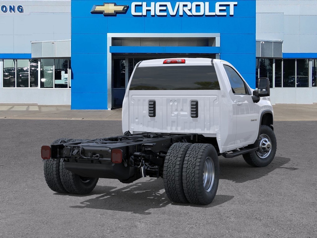 Used 2025 Chevrolet Silverado 3500 HD Chassis Cab Work Truck Chassis Cab Truck