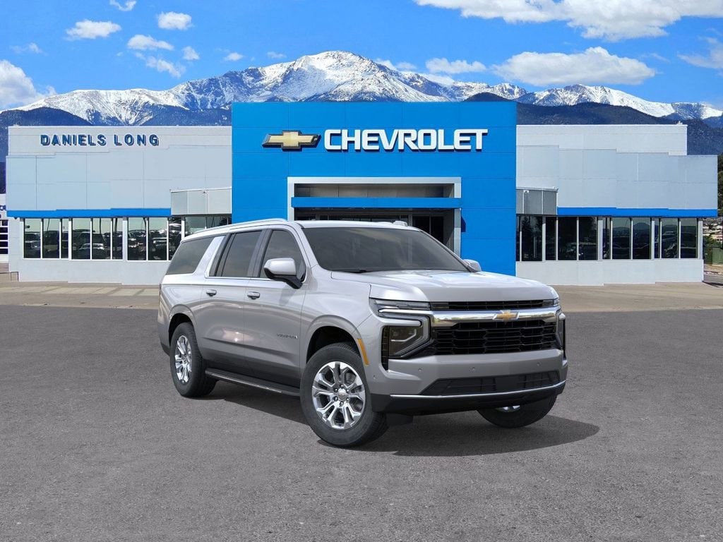 2025 Chevrolet Suburban LS's photo