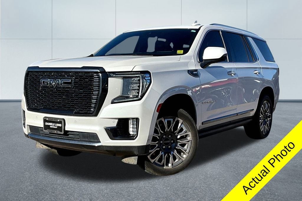 2023 GMC Yukon Denali Ultimate's photo