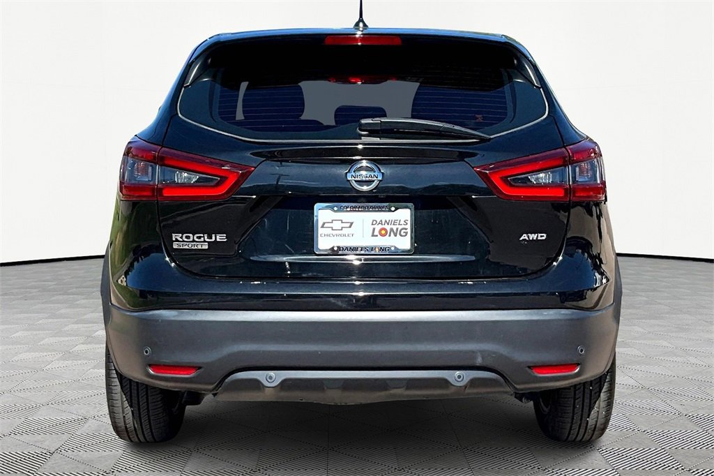 2021 Nissan Rogue Sport S photo 4