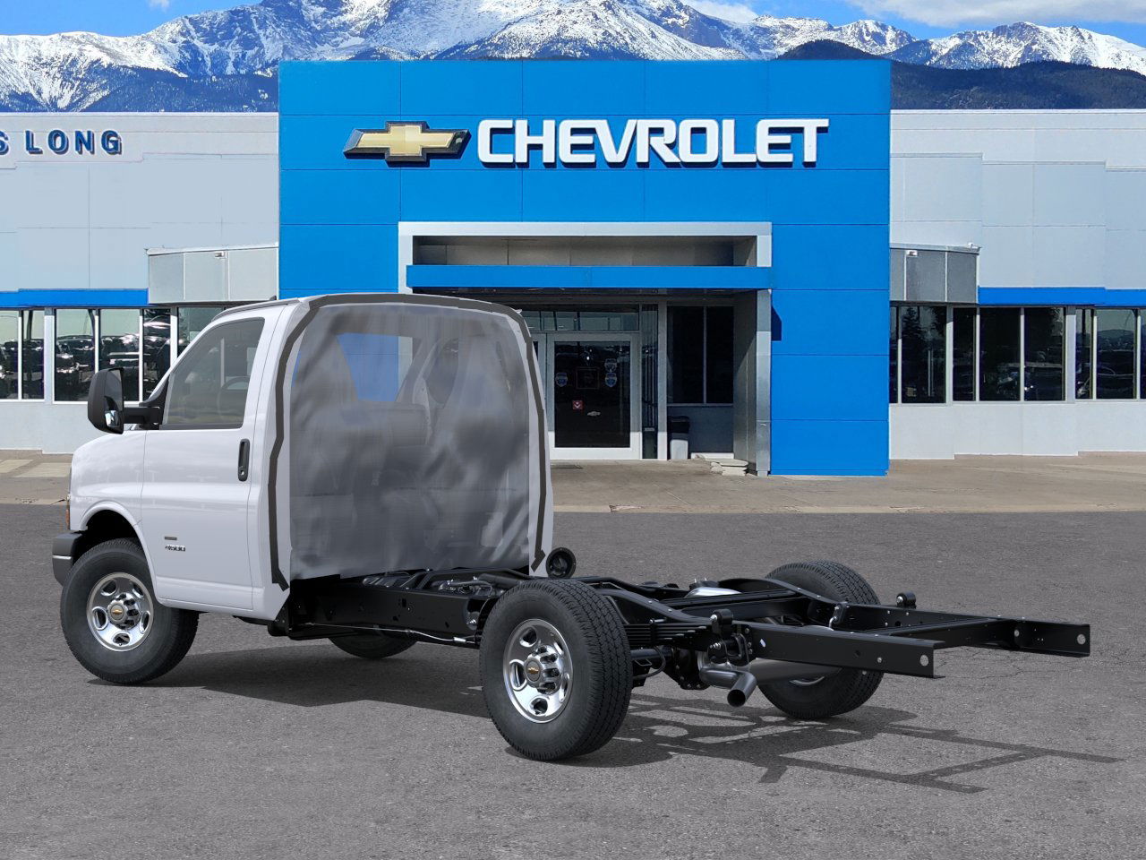 2025 Chevrolet Express Cutaway 3500 photo 3