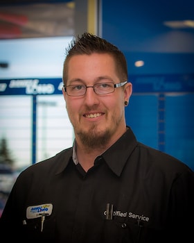 Staff member ERIK YODER from d5d6ffd96eac