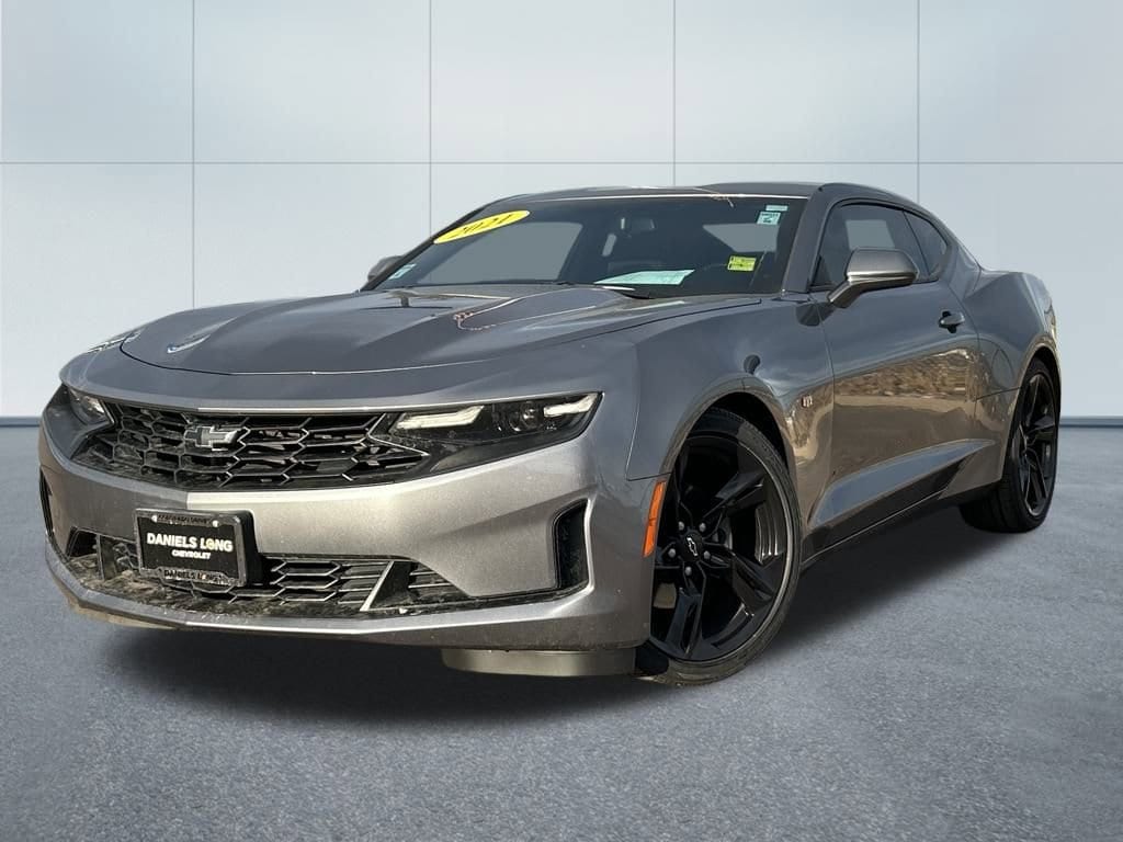 2021 Chevrolet Camaro 1LT's photo