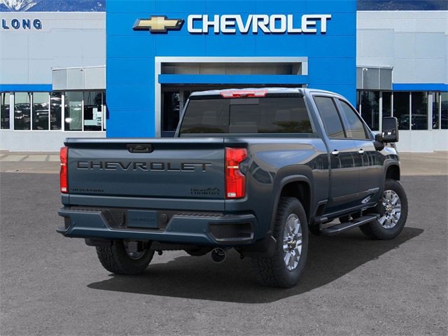 2025 Chevrolet Silverado 2500HD High Country photo 4