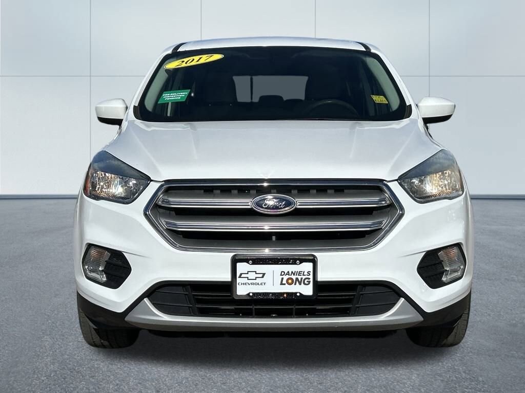 Used 2017 Ford Escape SE