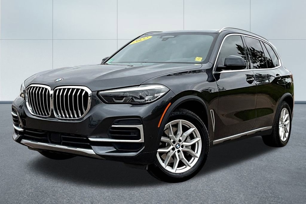 2022 BMW X5 40i's photo