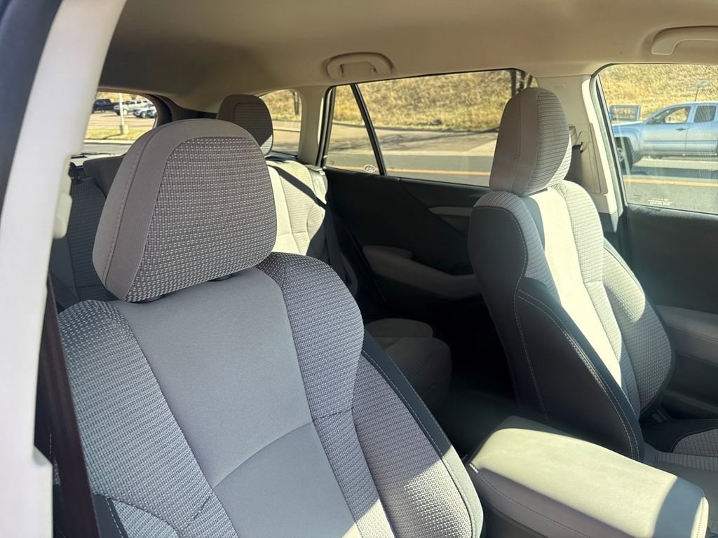 2023 Subaru Outback Premium - Photo 29