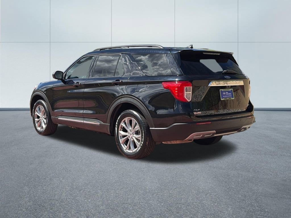 2022 Ford Explorer XLT - Photo 6