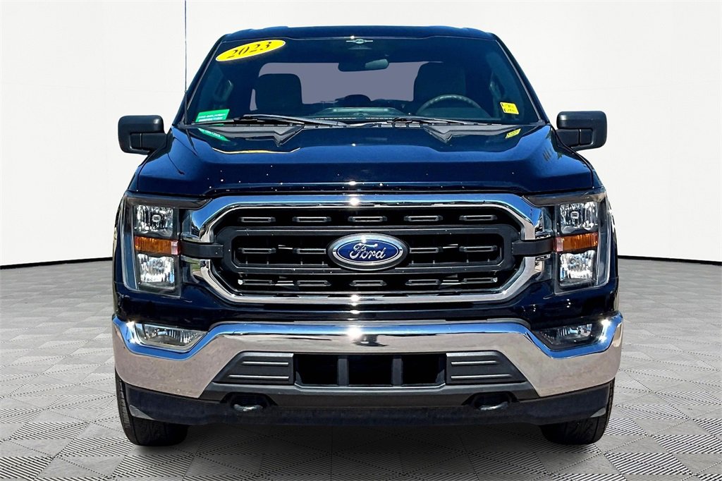 2023 Ford F-150 XLT photo 3