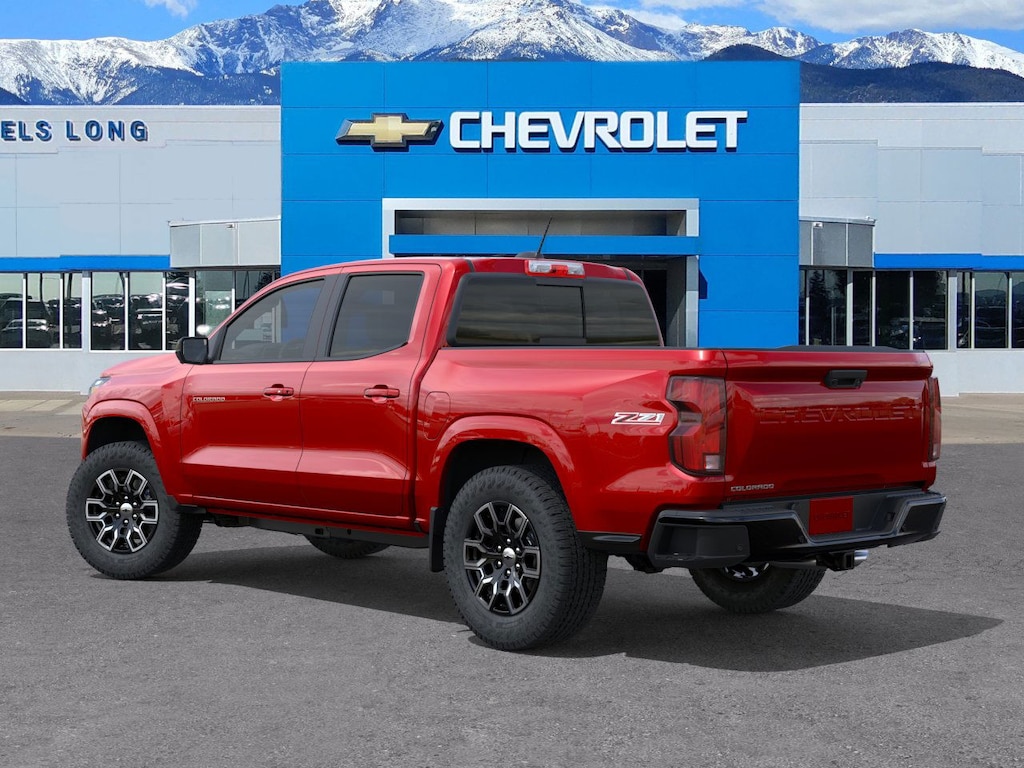 2026 Chevrolet Colorado Z71 photo 3