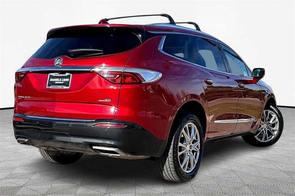 2022 Buick Enclave Premium photo 2