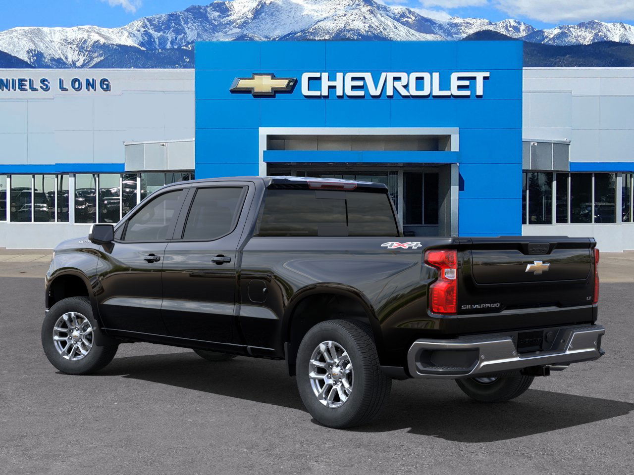 2025 Chevrolet Silverado 1500 LT photo 3
