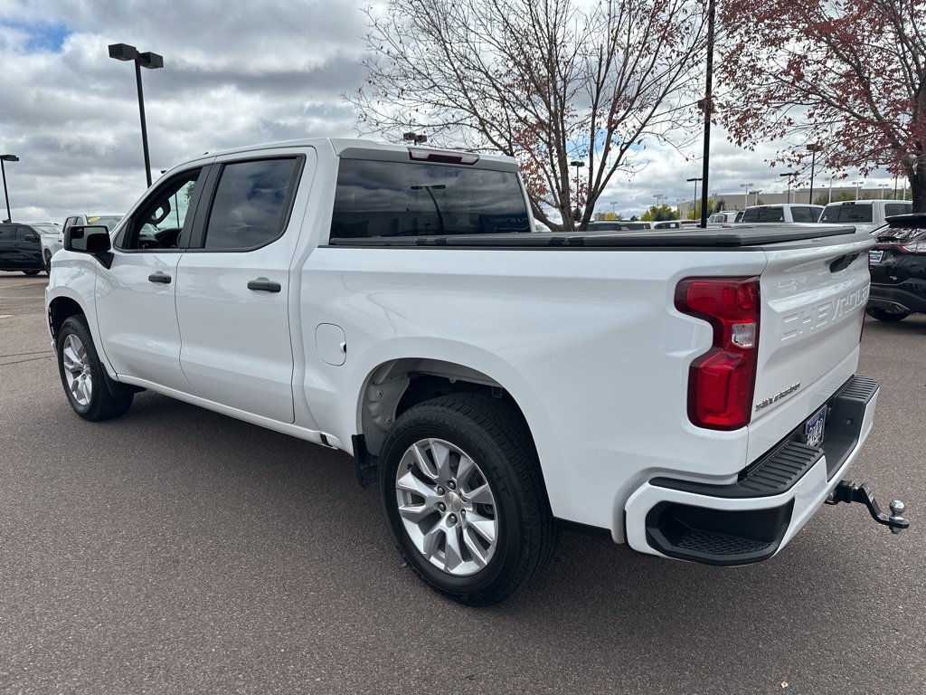 2020 Chevrolet Silverado 1500 Custom photo 3