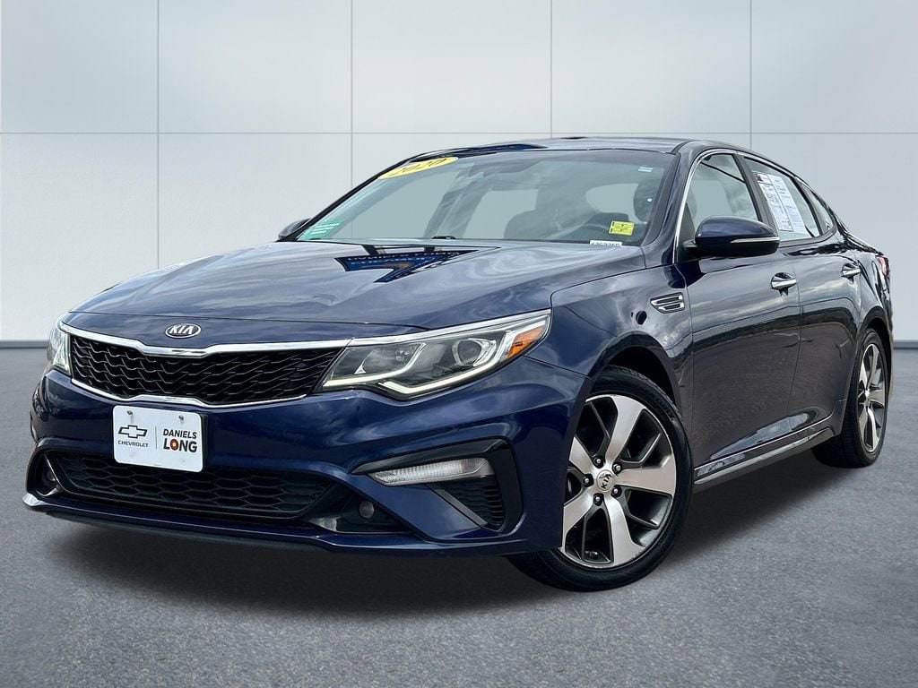 2020 Kia Optima S AT's photo