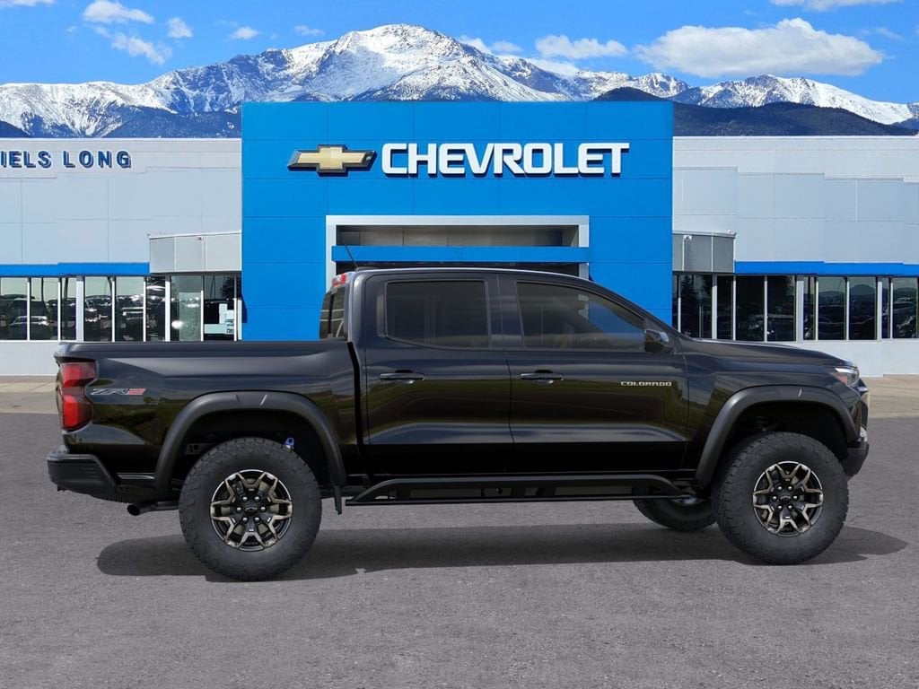 2026 Chevrolet Colorado ZR2 - Photo 5