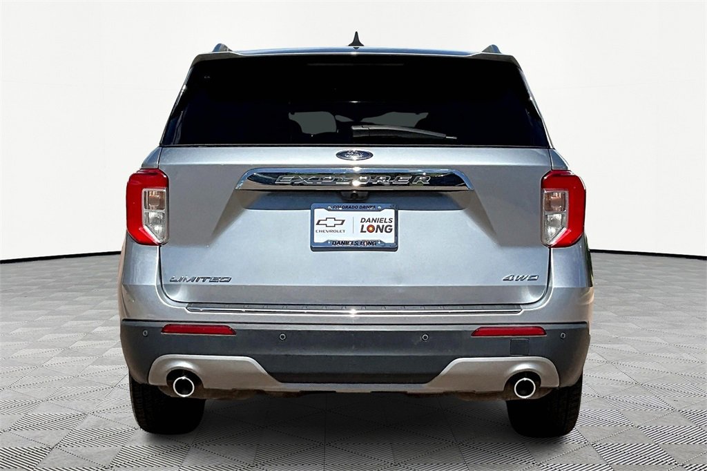 2023 Ford Explorer Limited photo 4