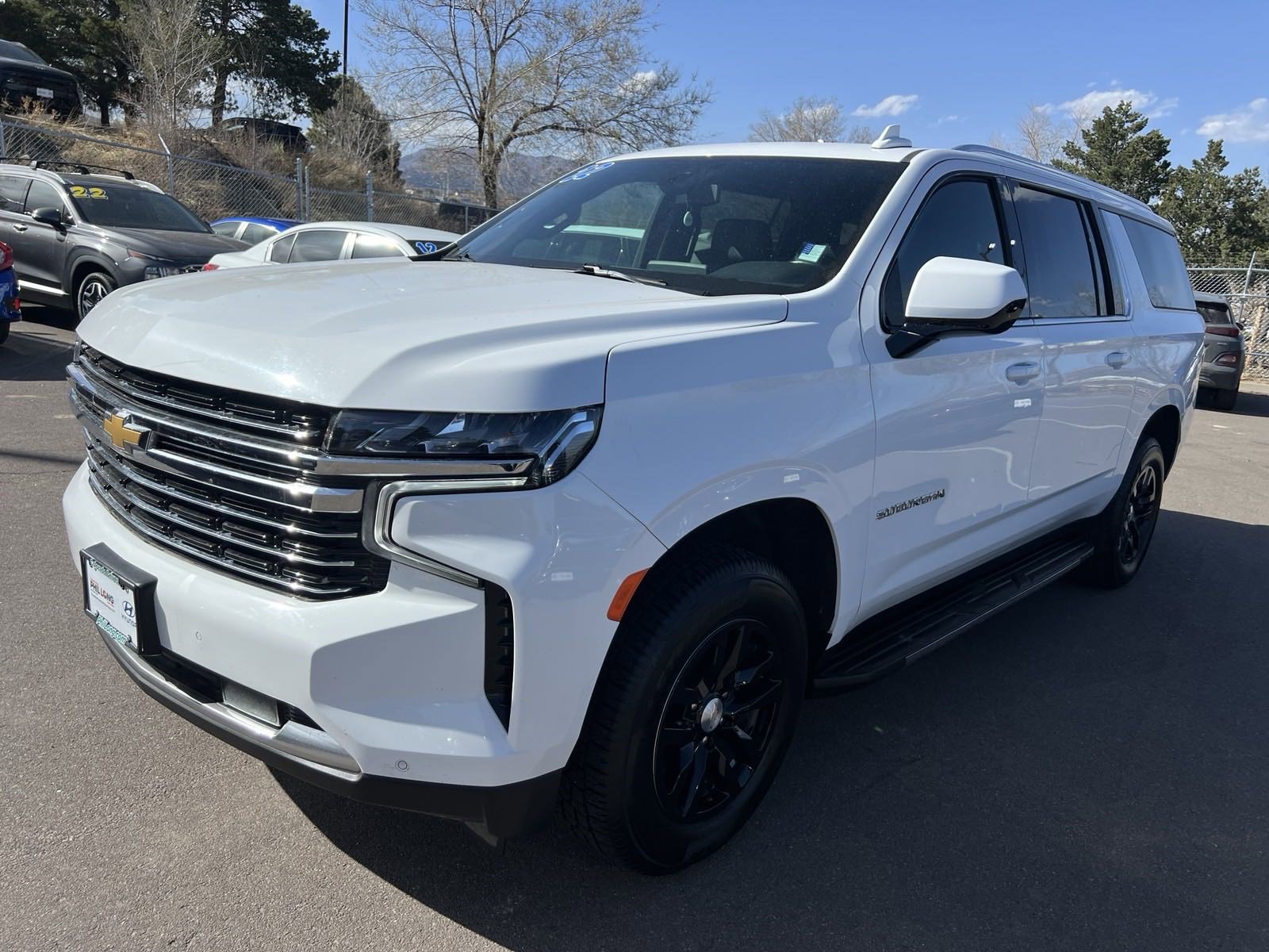 Used 2022 Chevrolet Suburban LT with VIN 1GNSKCKD2NR163702 for sale in Colorado Springs, CO