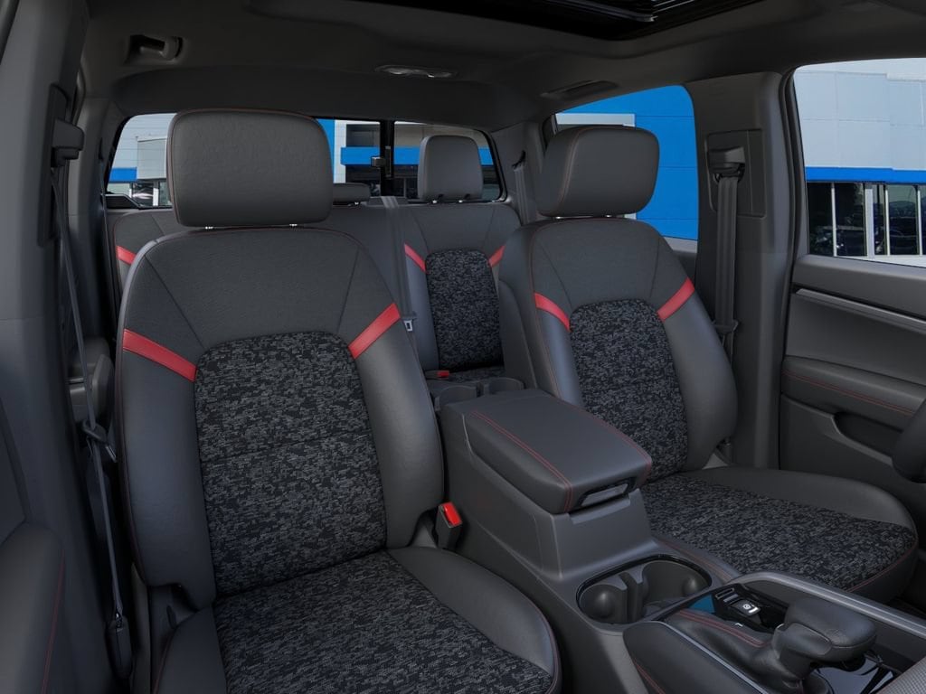 2026 Chevrolet Colorado Z71 - Photo 16