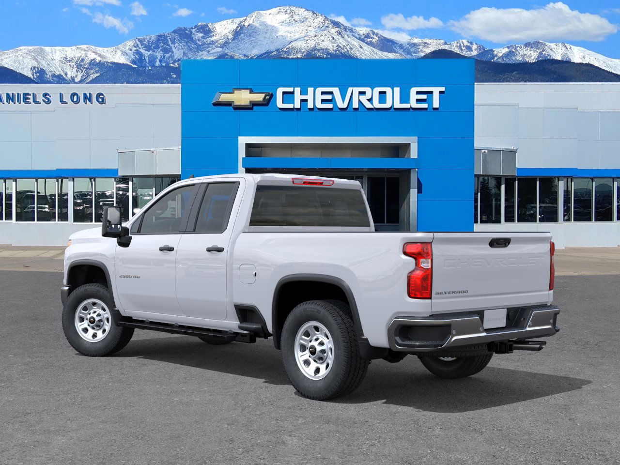 2025 Chevrolet Silverado 2500HD photo 3