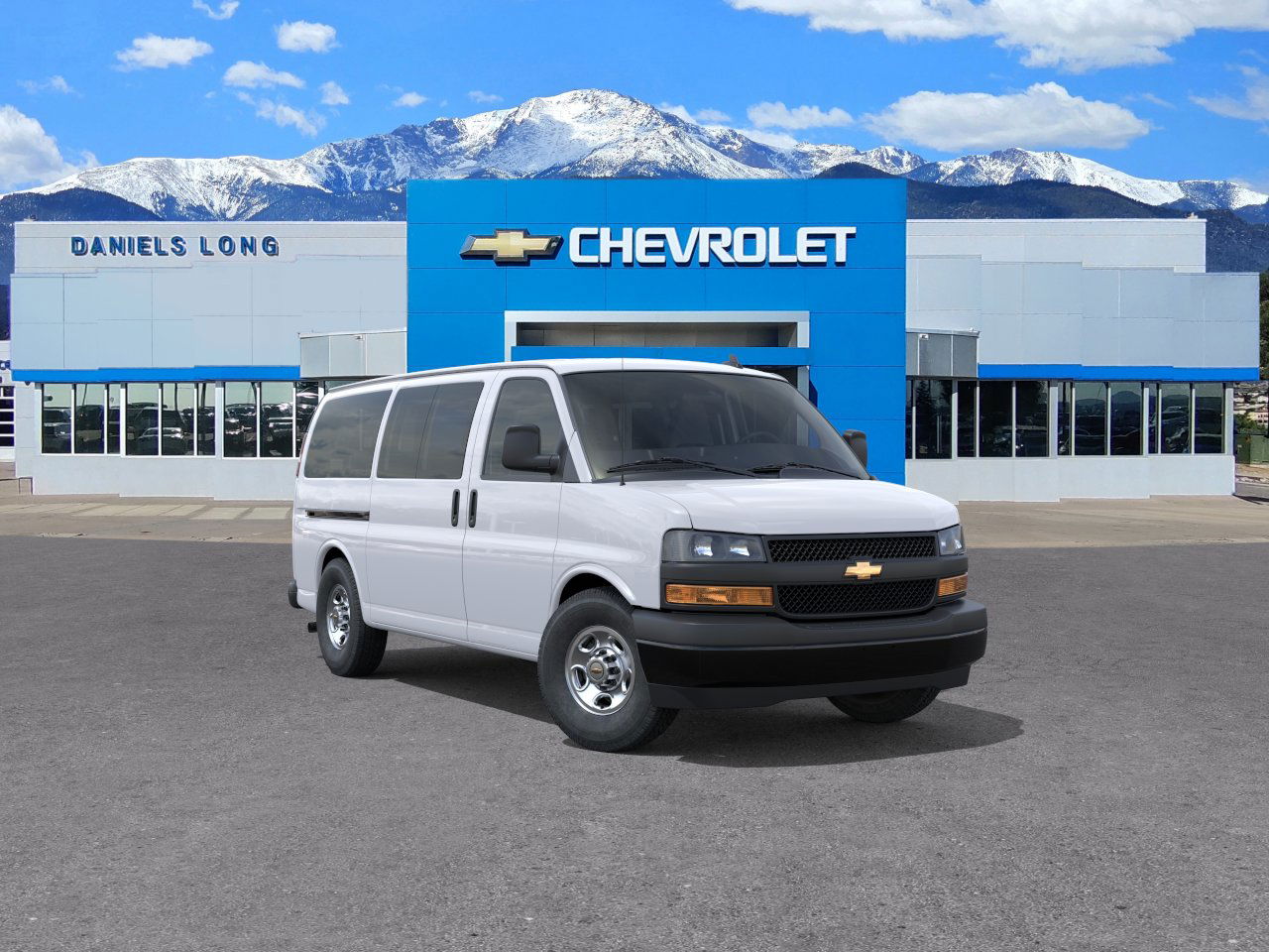 2025 Chevrolet Express Passenger LS's photo