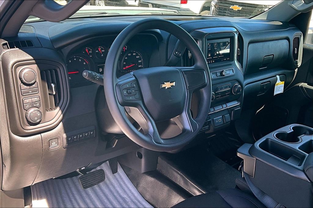 2025 Chevrolet Silverado 3500 HD Work Truck - Photo 6