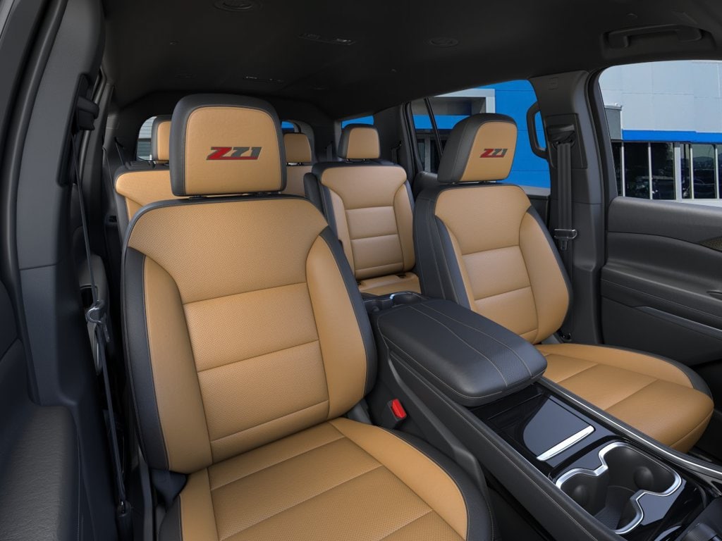 2027 Chevrolet Traverse Z71 - Photo 16