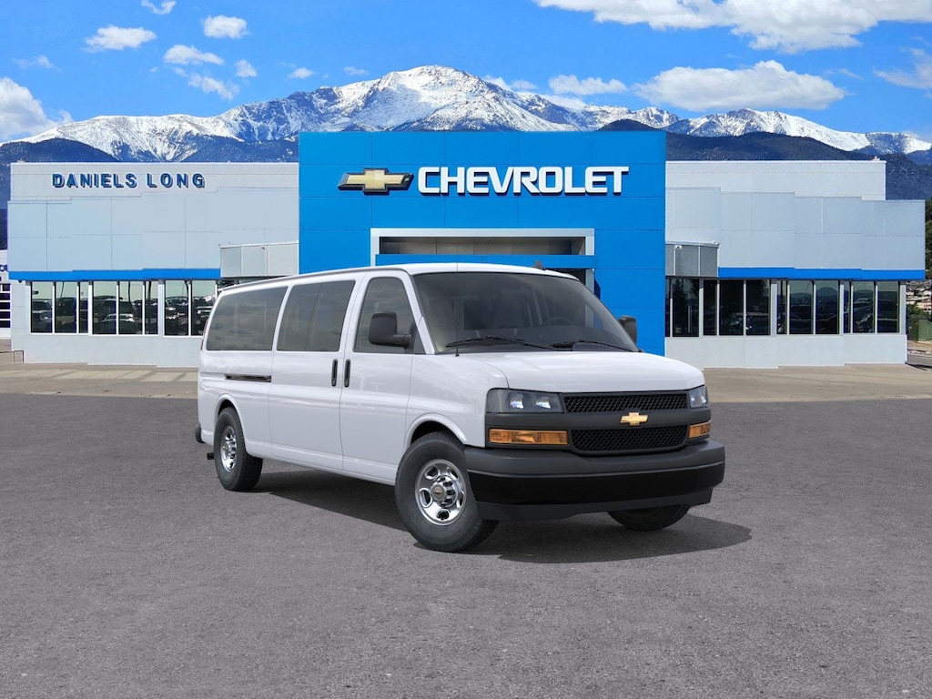 New 2025 Chevrolet Express Passenger 3500 1LS Van