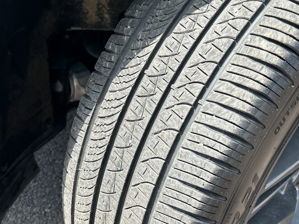 2025 Ford Explorer ST-LINE - Photo 29