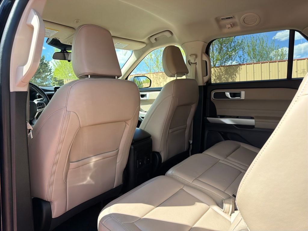 2022 Ford Explorer XLT - Photo 23