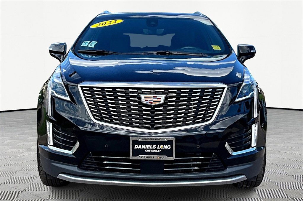 2022 Cadillac XT5 Premium Luxury photo 3