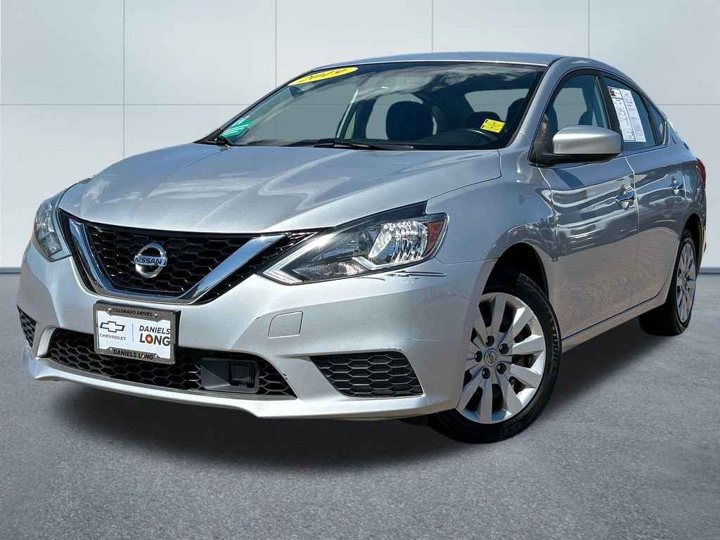 2019 Nissan Sentra S CVT's photo